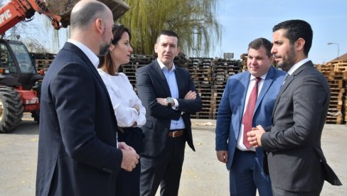 МОМИРОВИЋ: Нулта толеранција на сиву економију, посебно према дуванским производима МОМИРОВИЋ: Нулта толеранција на сиву економију, посебно према дуванским производима