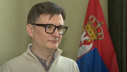 TRAMP, VUČIĆ I VEČERA: Jovanov ismejao novi biser Borka Stefanovića