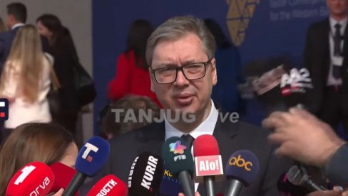 VUČIĆ NA PITANJE NOVOSTI: Dijalog Beograda i Prištine neće uticati na pristupanje evropskim fondovima