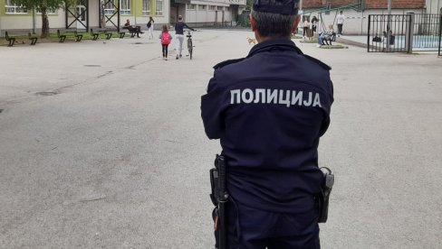 ТУКАО КОМШИЈУ: Хапшење у Лебану због тешке телесне повреде ТУКАО КОМШИЈУ: Хапшење у Лебану због тешке телесне повреде