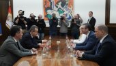 VUČIĆ NASTAVIO KONSULTACIJE: Predstavnici liste SPS stigli na Andrićev venac