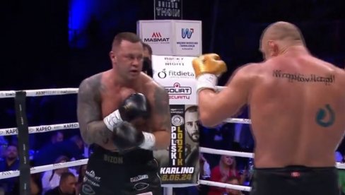 MMA BORAC SE OPROBAO U BOKSU I ŠOKIRAO SVE: Na kraju bežao od navijača iz dvorane! (VIDEO)