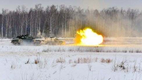 TENKOVI IMAJU NOVU ULOGU Putin o situaciji na frontu: Ruska vojska napreduje na svim odsecima, Kijevu dezertiralo 150.000 vojnika