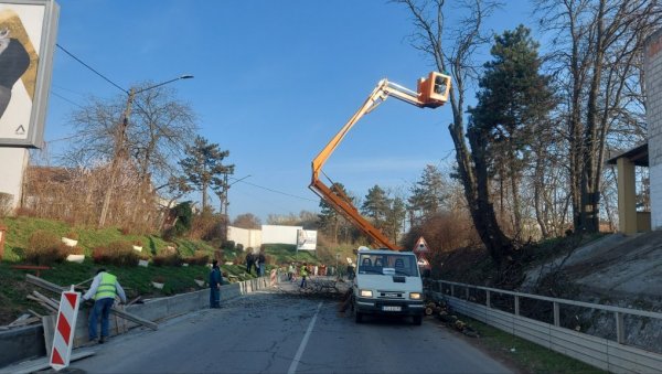 ПОДВОЖЊАК – ЦРНА ТАЧКА У ВРШЦУ: Најављена изградња новог тротоара, ради веће безбедности пешака