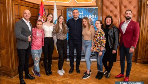 GRAND FINALE FESTIVALA RITAM EVROPE: Zrenjanin predstavnik Srbije (FOTO)