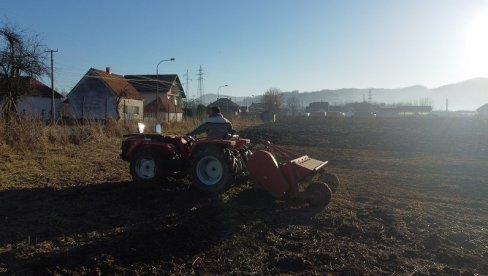 TRAKTORISTI OPREZ, RAMOVI DO 15. MAJA: Statistika Agencije za bezbednost saobraćaja Čačane naterala na razmišljanje