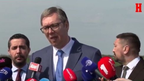 ДАНАС ЋУ ИМАТИ ВАЖАН САСТАНАК СА ДОДИКОМ: Вучић - Очекујем да ће нам се придружити патријарх Порфирије ДАНАС ЋУ ИМАТИ ВАЖАН САСТАНАК СА ДОДИКОМ: Вучић - Очекујем да ће нам се придружити патријарх Порфирије