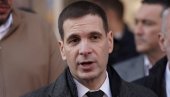 КАО ГРУПА АЛКОСА ИСПРЕД ДРАГСТОРА Како Милош Јовановић брани своје некадашње Метла коалиционе партнере који су похапшени