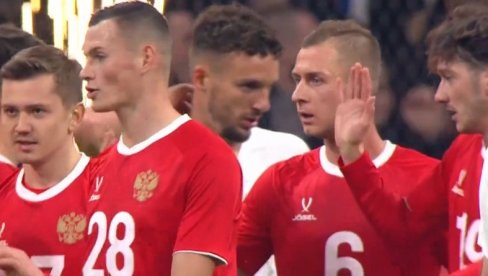 SVI KAO JEDAN: Evo šta su fudbalski reprezentativci Rusije uradili zbog terorističkog napada u Moskvi (VIDEO) SVI KAO JEDAN: Evo šta su fudbalski reprezentativci Rusije uradili zbog terorističkog napada u Moskvi (VIDEO)