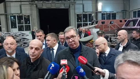 ЗА НАС СРБЕ СЛОБОДА ЈЕ ВЕЋА И ПРЕЧА ОД ВАЗДУХА Вучић јасно: Увек ћемо чувати и одбранити слободу, небо и земљу своје Србије ЗА НАС СРБЕ СЛОБОДА ЈЕ ВЕЋА И ПРЕЧА ОД ВАЗДУХА Вучић јасно: Увек ћемо чувати и одбранити слободу, небо и земљу своје Србије