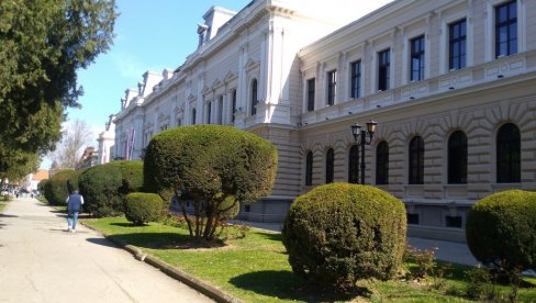 Pet miliona za projekte pomoći Romima Pet miliona za projekte pomoći Romima