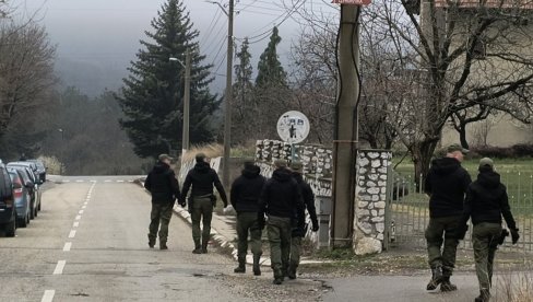 PRONAĐEN SNIMAK NA KOM SE MOŽDA NALAZI NESTALA DANKA: Policija upravo proverava video-zapis sa kamera kuće