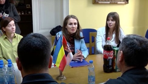 РУМУНИ СЕ ОСЕЋАЈУ РАВНОПРАВНИМА: Повереница Бранкица Јанковић у посети Вршцу