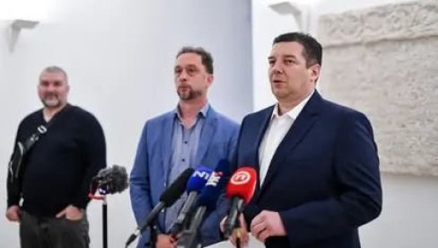 СРПСКА ЛИСТА НА ИЗБОРИМА У ХРВАТСКОЈ: Средине у којима су живели Срби су опустошене и није могућ повратак (ФОТО) СРПСКА ЛИСТА НА ИЗБОРИМА У ХРВАТСКОЈ: Средине у којима су живели Срби су опустошене и није могућ повратак (ФОТО)