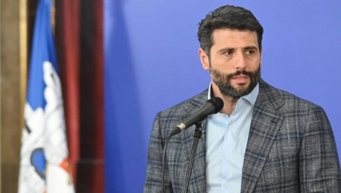ŠAPIĆ O DINKU GRUHONJIĆU: Neću da branim nikoga ko je spreman da ide protiv rođenog naroda ŠAPIĆ O DINKU GRUHONJIĆU: Neću da branim nikoga ko je spreman da ide protiv rođenog naroda