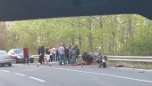 MOTOR UNIŠTEN, DELOVI RASUTI SVUDA: Jeziv prizor na Šabačkom putu (FOTO)