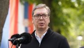 PUNA PODRŠKA BLOKADERIMA IZ HRVATSKE: Združeno protiv Vučića i Srbije (FOTO)