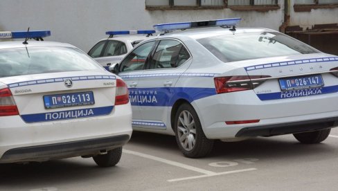 POLICIJA UHAPSILA MALOLETNOG UČENIKA IZ BAČKE PALANKE: Šesnaestogodišnjak osumnjičen za napad na nastavnika, sledi mu saslušanje kod sudije