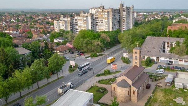 ПРИПРЕМИЛИ ЗАНИМЉИВ ПРОГРАМ: Зрењанински гиманзијалци обележавају Међународни дан руског језика