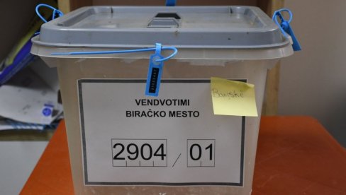 SRBI IZ BANJSKE PRKOSE KURTIJEVOJ DEMOKRATIJI: Biračka mesta otvorena, ali na njih niko ne izlazi