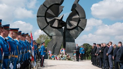 АКО ИХ ЗАБОРАВИМО, УМРЕЋЕ ПОНОВО: Обележен Дан сећања на жртве Холокауста, геноцида и друге жртве фашизма