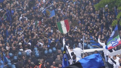 KAKVA TRAGEDIJA U ITALIJI! Golman Intera jutros u 9:30 ubio čoveka KAKVA TRAGEDIJA U ITALIJI! Golman Intera jutros u 9:30 ubio čoveka