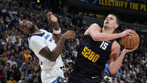 NIKOLA JOKIĆ I DENVER OVO NISU ZASLUŽILI: Navijači im u potpunosti okrenuli leđa, uradili nešto nečuveno