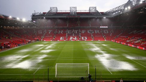 BIVŠI FUDBALER MANČESTERA SEDA NA UŽARENU KLUPU: Crveni đavoli pronašli zamenu za Rubena Amorima