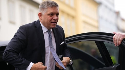 ROBERT FICO (NIJE) KUPIO PLAC KOD ŠIBENIKA? Talas reakcija posle vesti da slovački premijer gradi vilu u Hrvatskoj