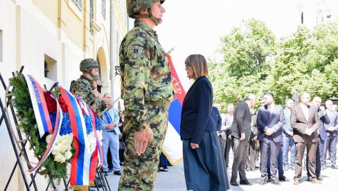 BORBA PREDAKA NAM JE ZA UZOR: Državnom ceremonijom u Sremskim Karlovcima obeleženo 176 godina od Majske skupštine