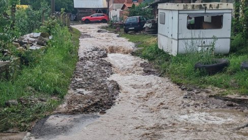 УКИНУТА ВАНРЕДНА СИТУАЦИЈА: Повукла се вода у Владичином Хану