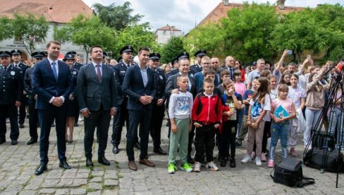 KARAVAN KRENUO IZ SOMBORA: Počela nova akcija bezbednosti saobraćaja