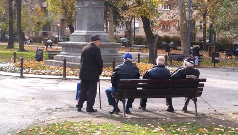 OKO 7,5 ODSTO PENZIONERA PRIMA VIŠE OD 100.000 DINARA: Otkriveno gde su najveće, a gde najmanje penzije?