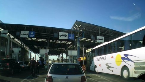 ПЛАНИРАТЕ НА ПУТ У ГРЧКУ АУТОМОБИЛОМ? Ово су нова правила за ТАГ уређаје која морате знати