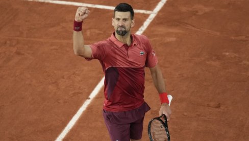 ĐOKOVIĆ KRENUO U ODBRANU TITULE: Novak uspešan na startu Rolan Garosa! (FOTO)