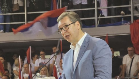 ŠTA ĆE DA URADE OVI KOJI KRITIKUJU, ŠTA IM PIŠE U PROGRAMU? Ništa, streljaće Vučića i krenuće da katanče fabrike