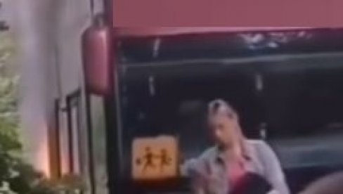 ZAPALIO SE AUTOBUS PUN ĐAKA: Učenici se vraćali sa ekskurzije u Vrnjačkoj Banji (VIDEO)