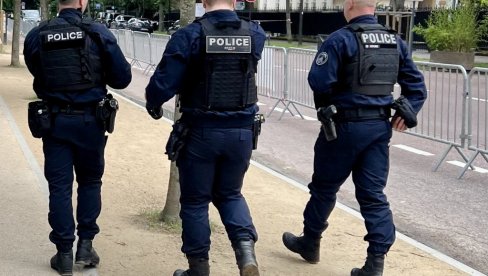 OTETA DVA TINEJDŽERA, PA NATERANI DA SAMI SEBI KOPAJU GROBOVE: Horor trajao nekoliko sati