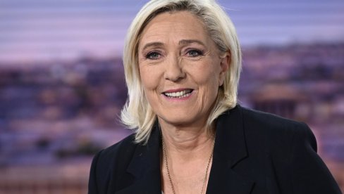 KO JE ŽENA KOJA JE POBEDILA MAKRONA? Kao dete doživela traume, prognala rođenog oca - Ovo je prava istina o Marin le Pen