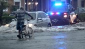 ULICE POSTALE REKE, JAKA KIŠA NAPRAVILA PRAVU POMETNJU: Meštani u šoku, nikada nisu videli ništa slično ovome (FOTO/VIDEO)