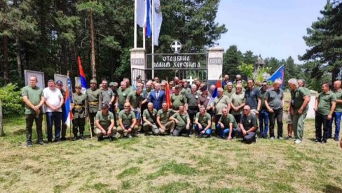 ОДАЛИ ПОЧАСТ СРПСКИМ ЈУНАЦИМА: Чланови БО Србије и Републике Српске, у сусрет Видовдану, одржали седнице