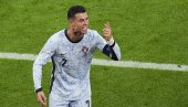 DRAMA! Navijač pokušao da ubije Kristijana Ronalda pokraj terena?! (VIDEO)