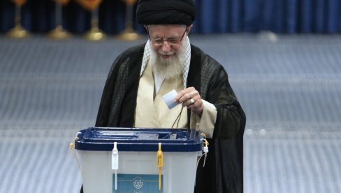 IRAN DANAS BIRA PREDSEDNIKA: Odluka o novom šefu države mesec dana nakon pogibije Raisija (FOTO)