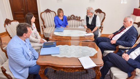 OBA JUBILEJA   OBELEŽITI NA  DRŽAVNOM NIVOU : Dogovor Maje Gojković i Dragana Stanića o godišnjicama  Matice i Letopisa