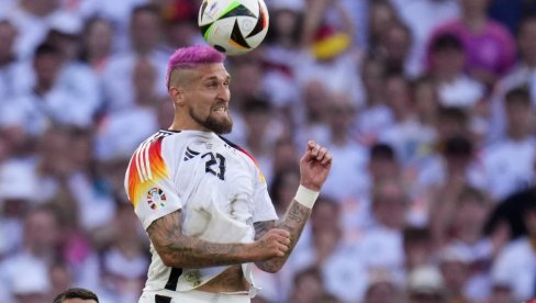 JURIMO TREĆI U NIZU: Evo današnjeg predloga za  Tipov sigurica tiket sa tri realne kvote