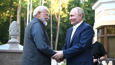 STRATEŠKA SARADNJA DVE ZEMLJE: Putin i Modi razgovarali o razvoju odnosa između Indije i Rusije