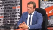 САМ СЕ РАЗОТКРИО: Главни НАТО лобиста предводи блокаду Београда (ФОТО)
