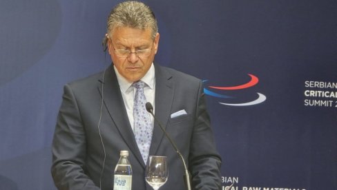 SPORAZUMI OTVARAJU VRATA NAJVEĆIM STRANIM INVESTICIJAMA Šefčovič: Srbija će biti prva u Evropi koja će imati celokupan lanac vrednosti