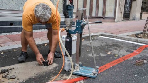 MENJAJU PARKING SENZORE: Od danas do kraja avgusta radovi na oko 1.400 mesta na Vračaru