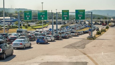 ZBOG OVOGA ĆE VAM ODUZETI TABLICE U GRČKOJ: Kazne mogu biti i veće od 1.000 evra, a advokat savetuje šta prvo da uradite i ne košta ništa